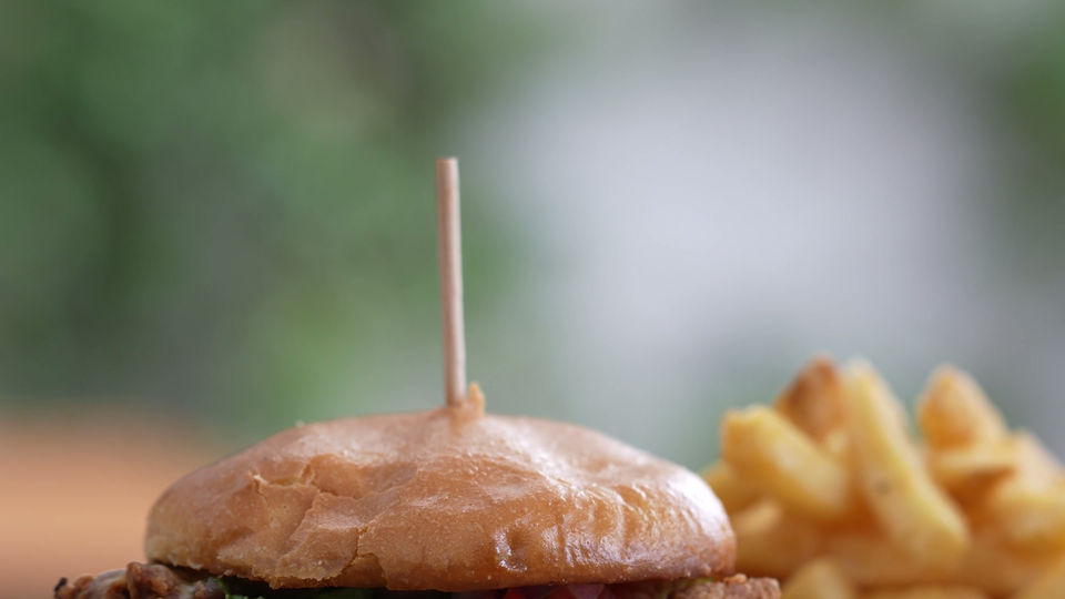 Howells Nov 2025 special sandwich